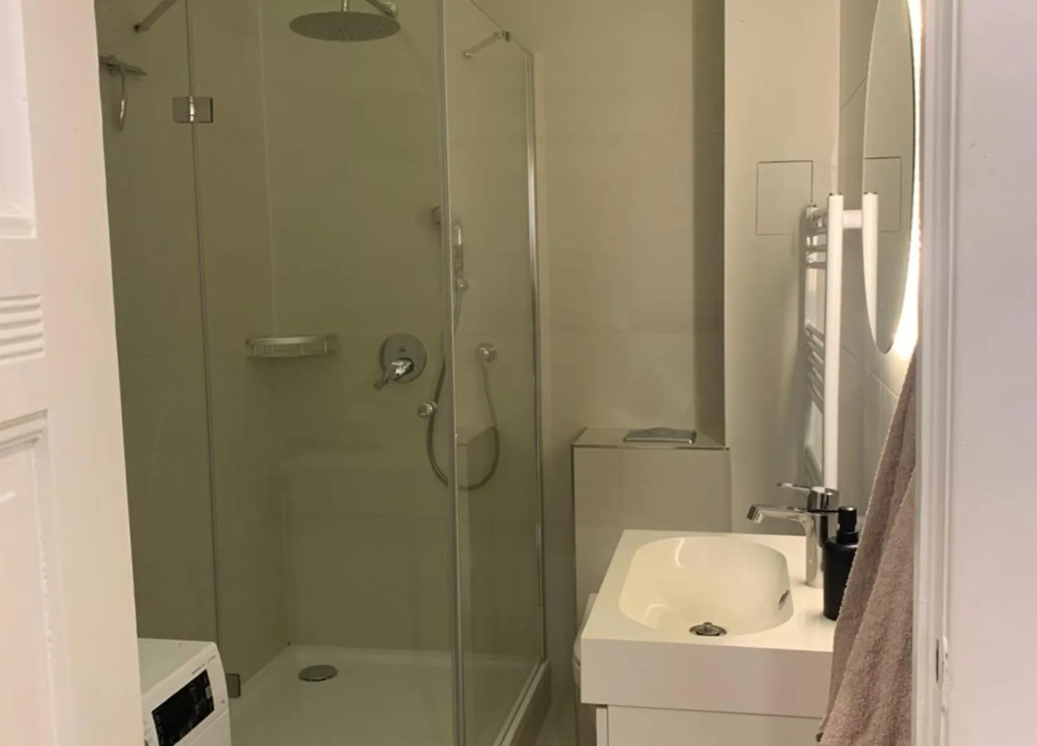 Apartmán Altbauperle In Berlín Ubytování v soukromí
